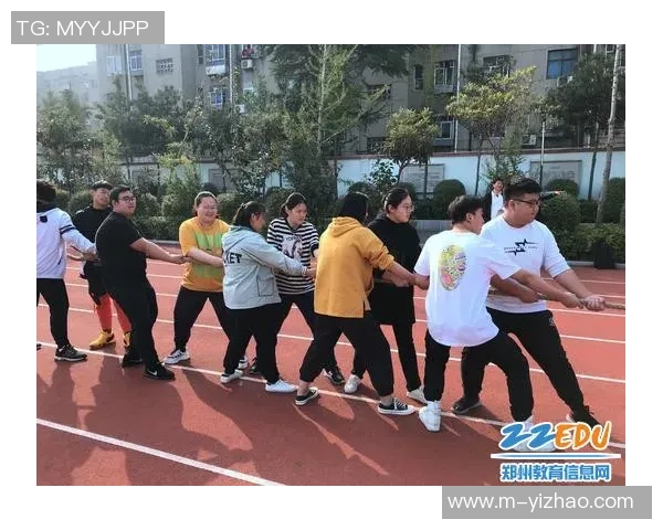 秦皇岛市足球队奋勇争先力争佳绩展现城市风采与团队精神 秦皇岛市足球队奋勇争先力争佳绩展现城市风采与团队精神