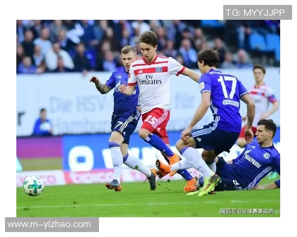 足球俱乐部面临严重亏损困境如何重振财务健康与竞技实力